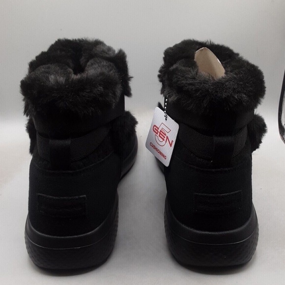 New Skechers On The Go City 2 Cozy Vibe Boots Booties Women's Black Faux Fur - Picture 8 of 8
